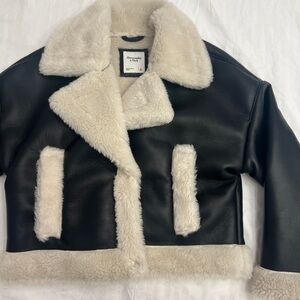Abercrombie & Fitch Black Jacket with Cream Shearling